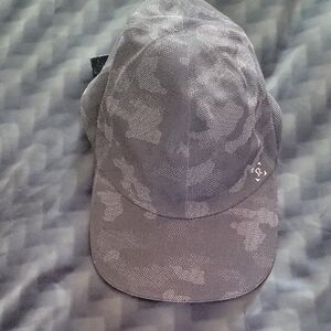 Lululemon Athletica Gray Patterned Cap